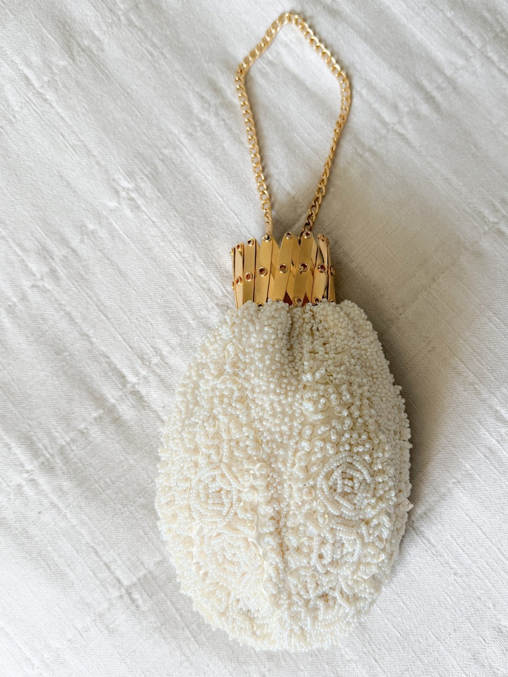 Vintage White Beaded Evening Bag/Wristlet With Gold Accordion Frame
